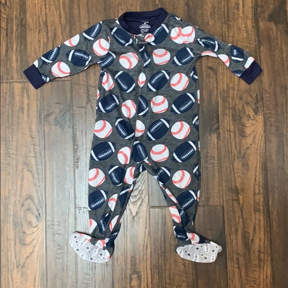 Boys Sleepwear Bundle - Picture 5 of 7